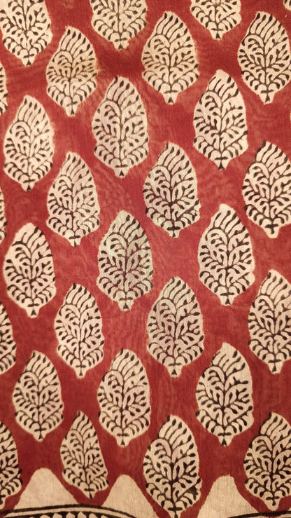 Maroon & Beige Maheshwari Silk